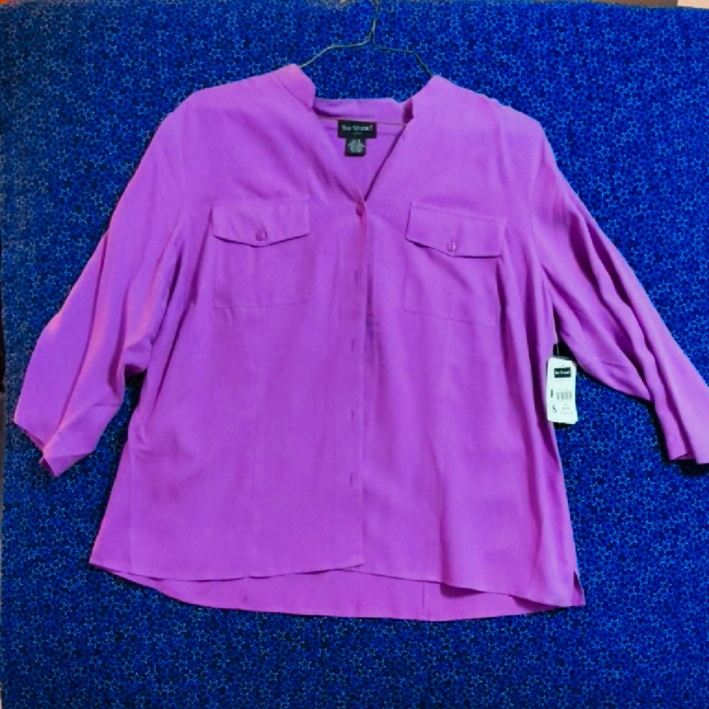 NEW Bay studio Plus 1X Women's Purple button down top, blouse.